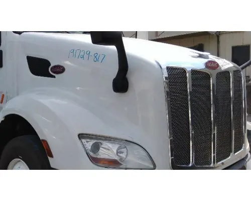 PETERBILT 579 2012-2022 HOOD