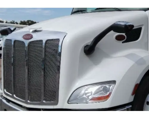 PETERBILT 579 2012-2022 HOOD