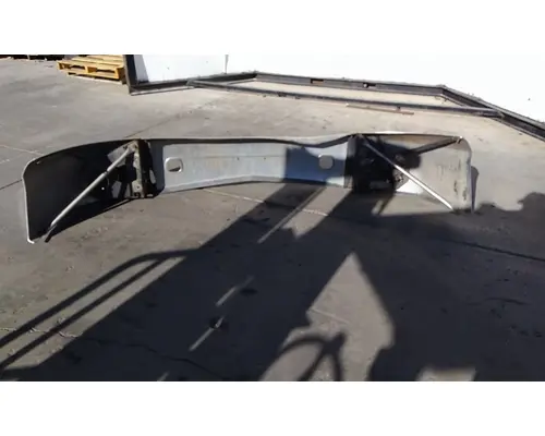 PETERBILT 579 2013-2022 BUMPER ASSEMBLY, FRONT