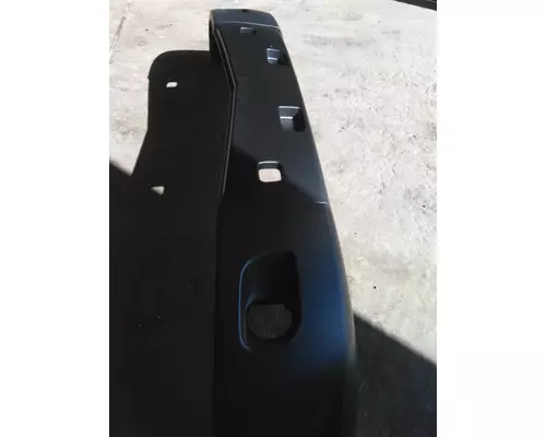 PETERBILT 579 2013-2022 BUMPER ASSEMBLY, FRONT