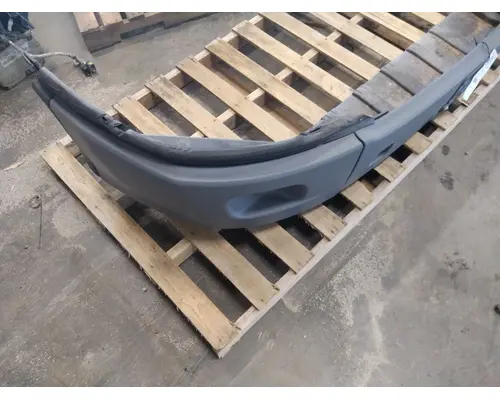 PETERBILT 579 2013-2022 BUMPER ASSEMBLY, FRONT