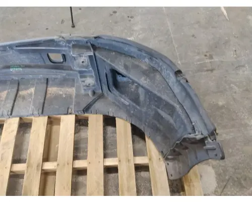 PETERBILT 579 2013-2022 BUMPER ASSEMBLY, FRONT