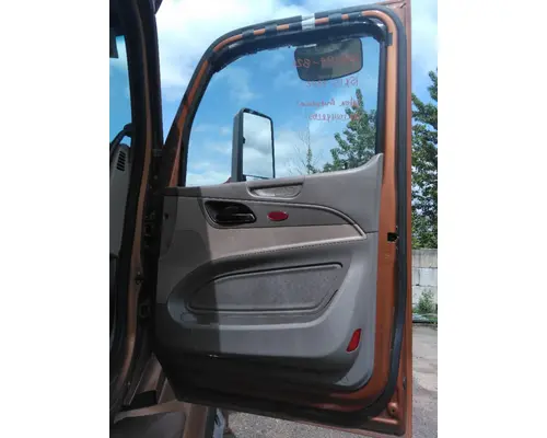 PETERBILT 579 2013-2022 DOOR ASSEMBLY, FRONT