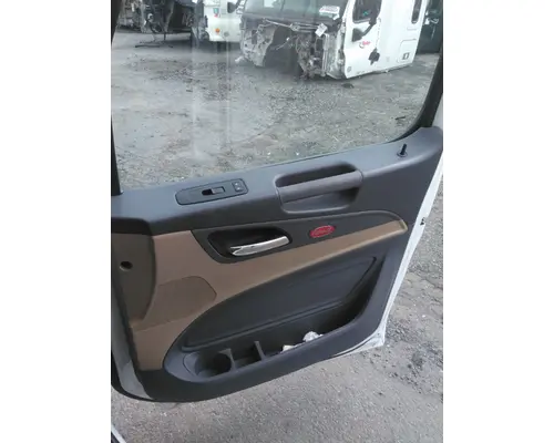 PETERBILT 579 2013-2022 DOOR ASSEMBLY, FRONT