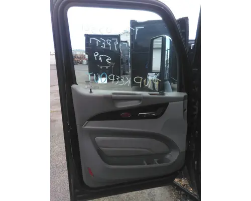 PETERBILT 579 2013-2022 DOOR ASSEMBLY, FRONT