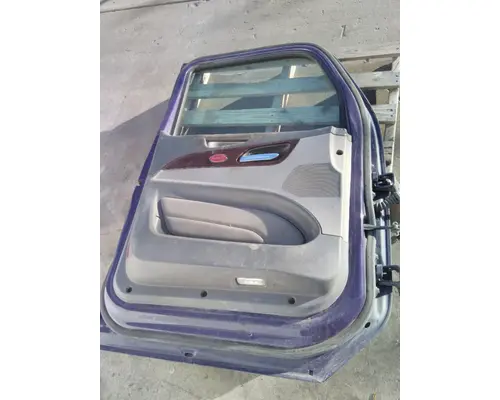PETERBILT 579 2013-2022 DOOR ASSEMBLY, FRONT