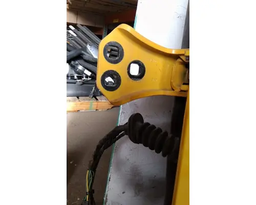 PETERBILT 579 2013-2022 DOOR ASSEMBLY, FRONT