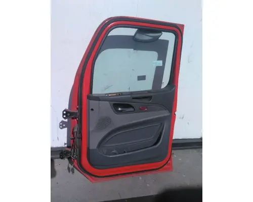 PETERBILT 579 2013-2022 DOOR ASSEMBLY, FRONT