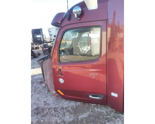 PETERBILT 579 2013-2022 DOOR ASSEMBLY, FRONT
