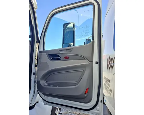 PETERBILT 579 2013-2022 DOOR ASSEMBLY, FRONT