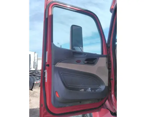 PETERBILT 579 2013-2022 DOOR ASSEMBLY, FRONT