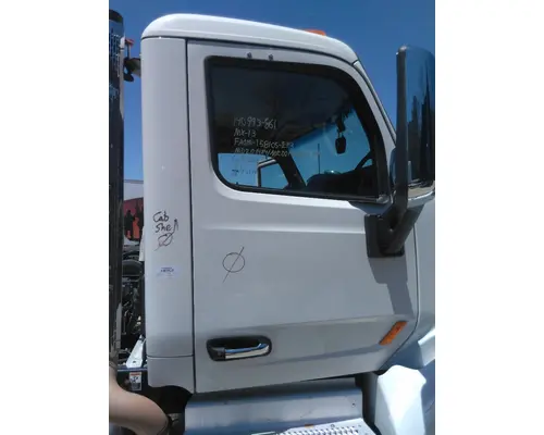 PETERBILT 579 2013-2022 DOOR ASSEMBLY, FRONT