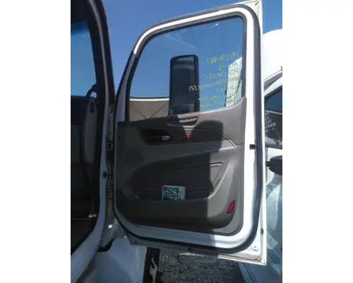 PETERBILT 579 2013-2022 DOOR ASSEMBLY, FRONT