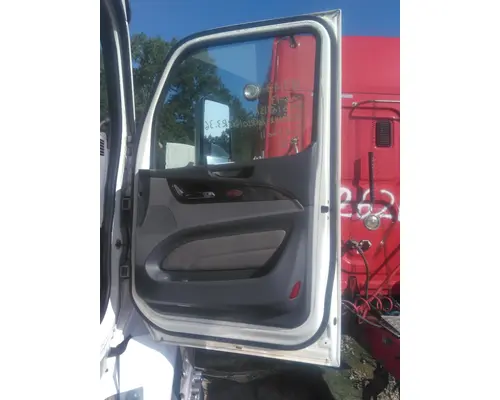 PETERBILT 579 2013-2022 DOOR ASSEMBLY, FRONT