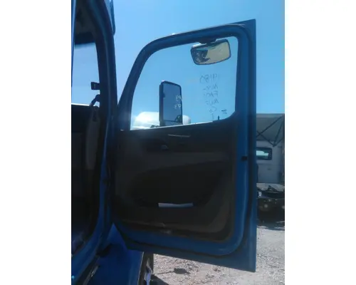 PETERBILT 579 2013-2022 DOOR ASSEMBLY, FRONT