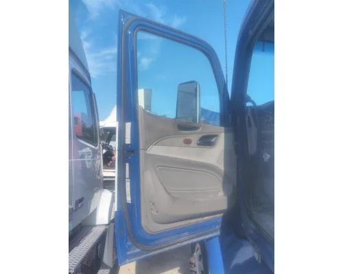 PETERBILT 579 2013-2022 DOOR ASSEMBLY, FRONT