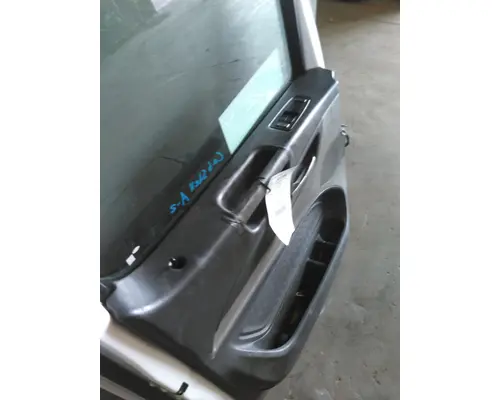 PETERBILT 579 2013-2022 DOOR ASSEMBLY, FRONT