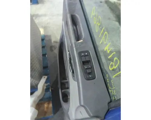PETERBILT 579 2013-2022 DOOR ASSEMBLY, FRONT