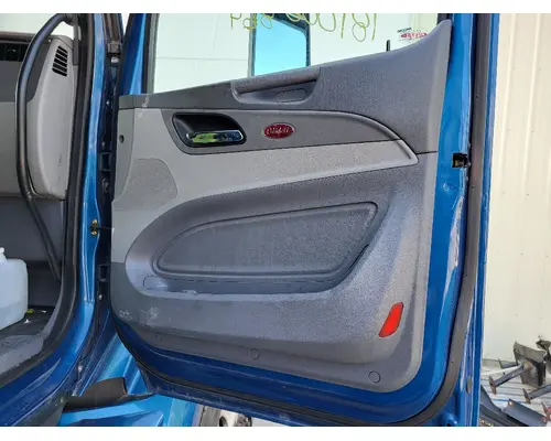 PETERBILT 579 2013-2022 DOOR ASSEMBLY, FRONT