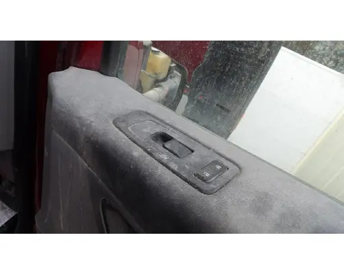 PETERBILT 579 2013-2022 DOOR ASSEMBLY, FRONT