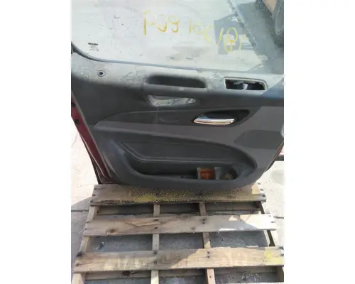 PETERBILT 579 2013-2022 DOOR ASSEMBLY, FRONT