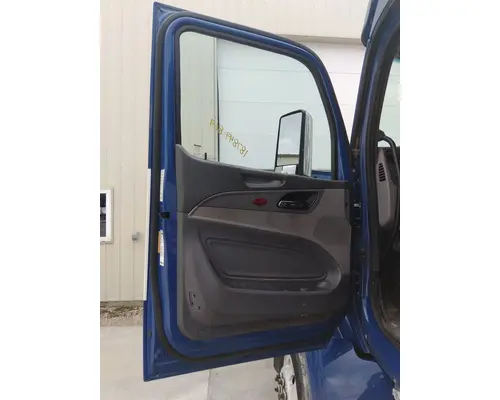 PETERBILT 579 2013-2022 DOOR ASSEMBLY, FRONT
