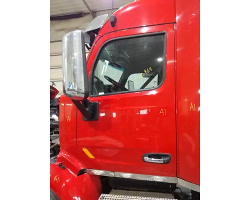 PETERBILT 579 2013-2022 DOOR ASSEMBLY, FRONT