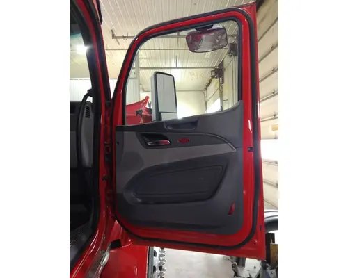 PETERBILT 579 2013-2022 DOOR ASSEMBLY, FRONT