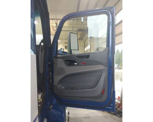 PETERBILT 579 2013-2022 DOOR ASSEMBLY, FRONT