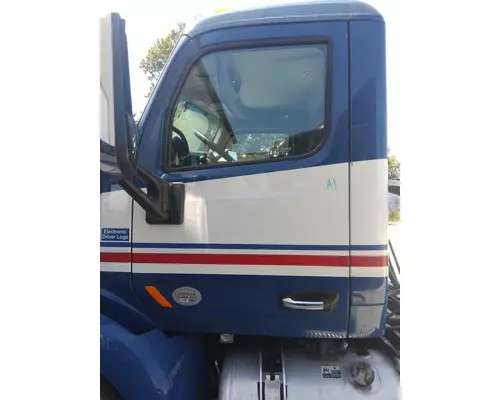 PETERBILT 579 2013-2022 DOOR ASSEMBLY, FRONT