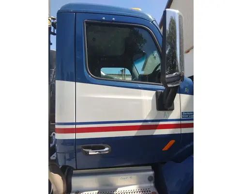 PETERBILT 579 2013-2022 DOOR ASSEMBLY, FRONT