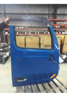 PETERBILT 579 2013-2022 DOOR ASSEMBLY, FRONT