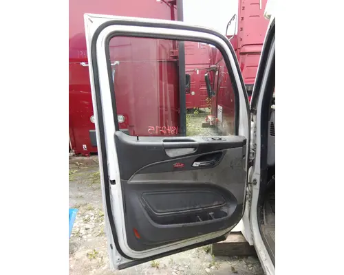 PETERBILT 579 2013-2022 DOOR ASSEMBLY, FRONT