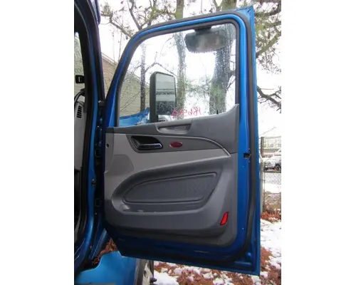PETERBILT 579 2013-2022 DOOR ASSEMBLY, FRONT
