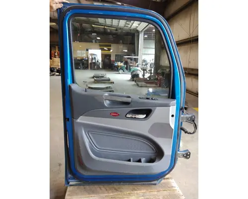 PETERBILT 579 2013-2022 DOOR ASSEMBLY, FRONT