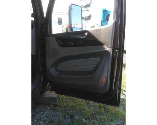 PETERBILT 579 2013-2022 DOOR ASSEMBLY, FRONT