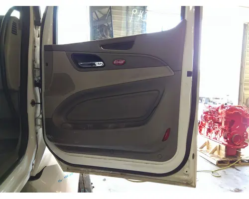 PETERBILT 579 2013-2022 DOOR ASSEMBLY, FRONT