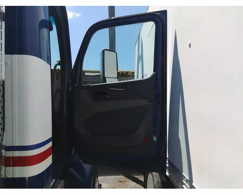 PETERBILT 579 2013-2022 DOOR ASSEMBLY, FRONT