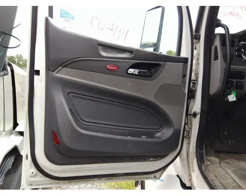 PETERBILT 579 2013-2022 DOOR ASSEMBLY, FRONT