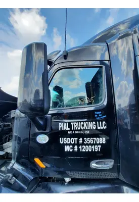 PETERBILT 579 2013-2022 DOOR ASSEMBLY, FRONT