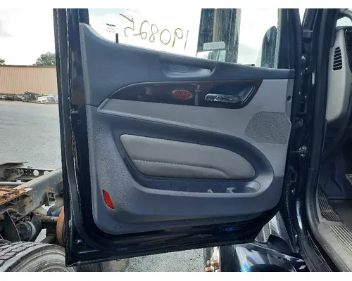 PETERBILT 579 2013-2022 DOOR ASSEMBLY, FRONT