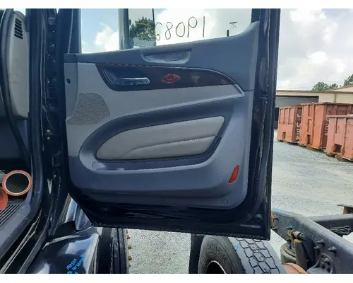 PETERBILT 579 2013-2022 DOOR ASSEMBLY, FRONT