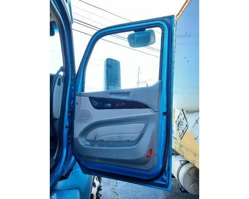 PETERBILT 579 2013-2022 DOOR ASSEMBLY, FRONT