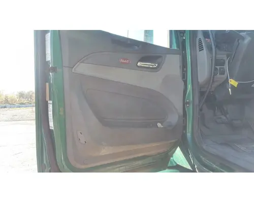 PETERBILT 579 2013-2022 DOOR ASSEMBLY, FRONT