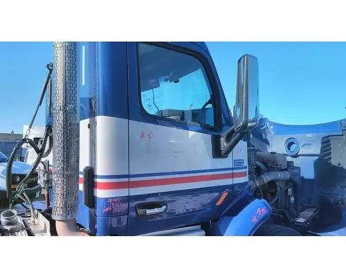 PETERBILT 579 2013-2022 DOOR ASSEMBLY, FRONT