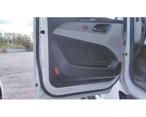 PETERBILT 579 2013-2022 DOOR ASSEMBLY, FRONT