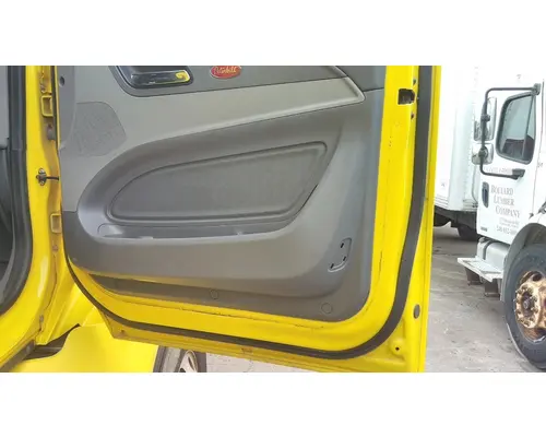 PETERBILT 579 2013-2022 DOOR ASSEMBLY, FRONT