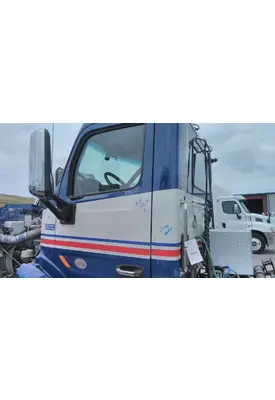 PETERBILT 579 2013-2022 DOOR ASSEMBLY, FRONT