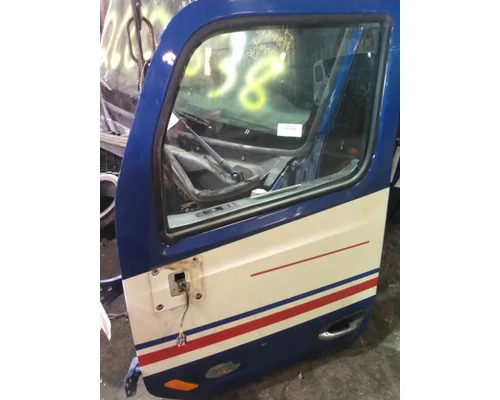 PETERBILT 579 2013-2022 DOOR ASSEMBLY, FRONT