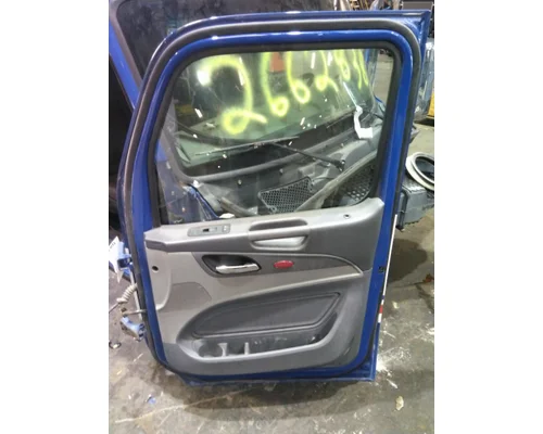 PETERBILT 579 2013-2022 DOOR ASSEMBLY, FRONT